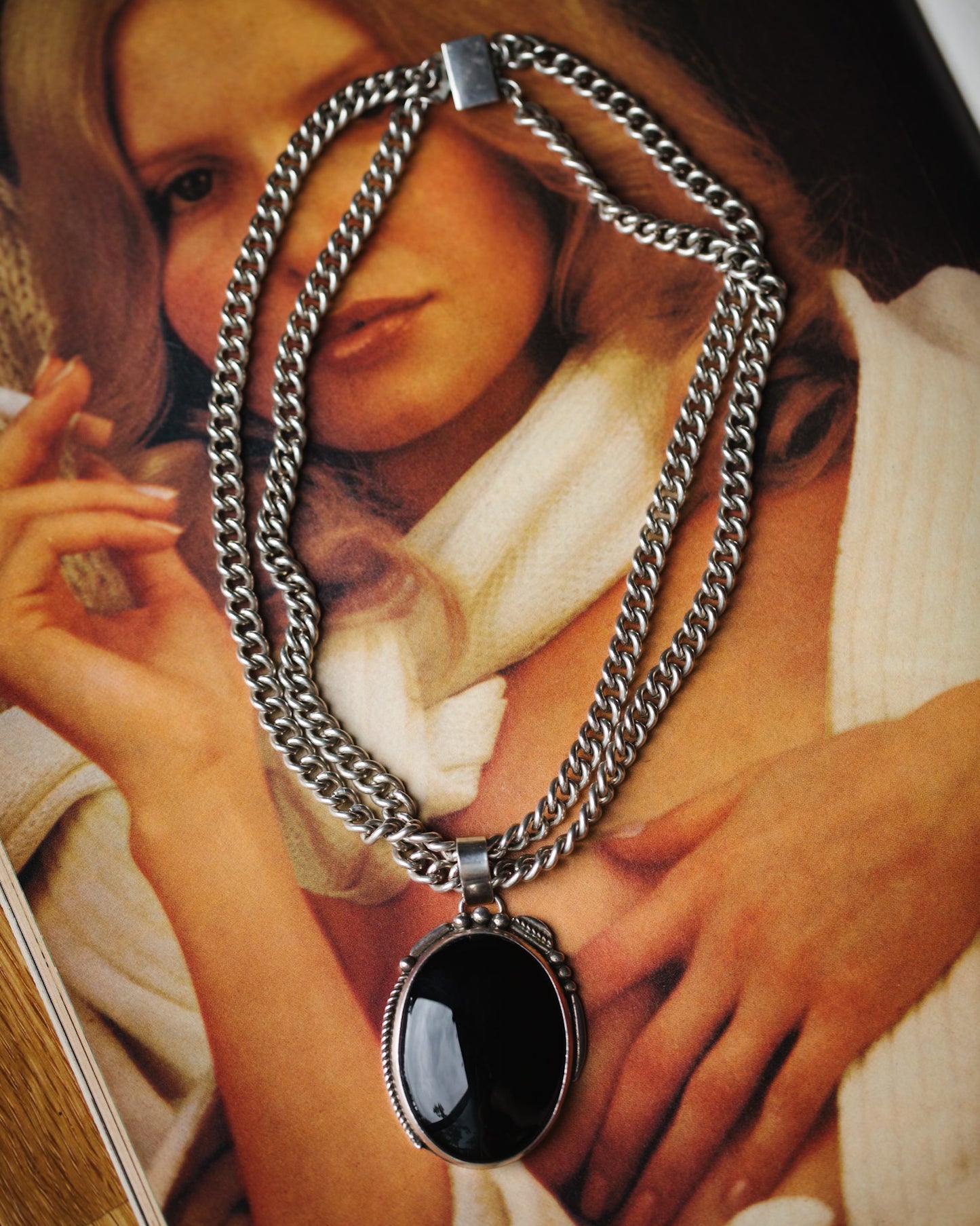 ONYX DOUBLE CHAIN NECKLACE