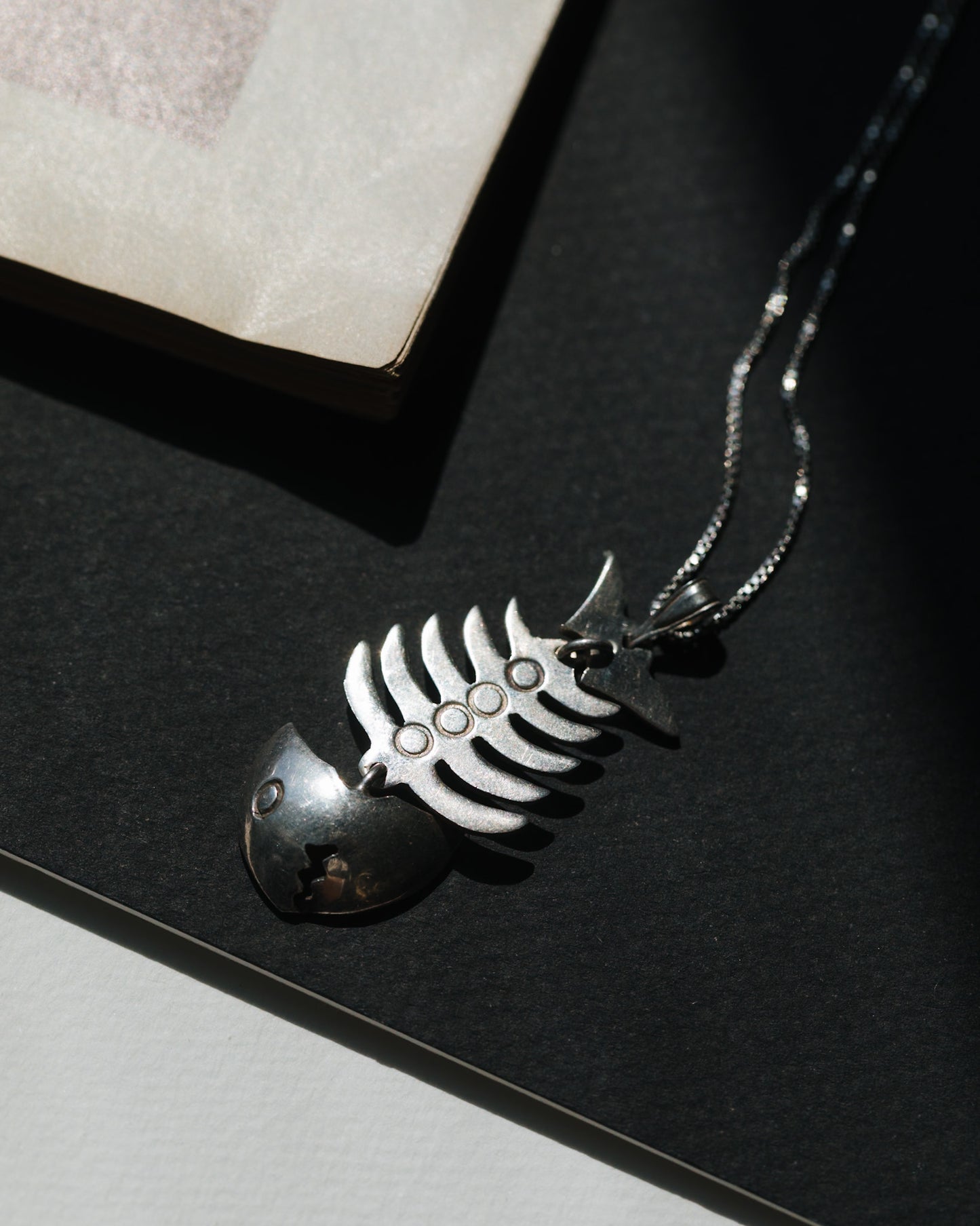 FISH SKELETON NECKLACE