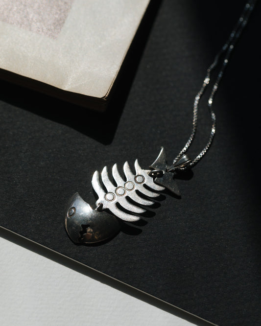 FISH SKELETON NECKLACE
