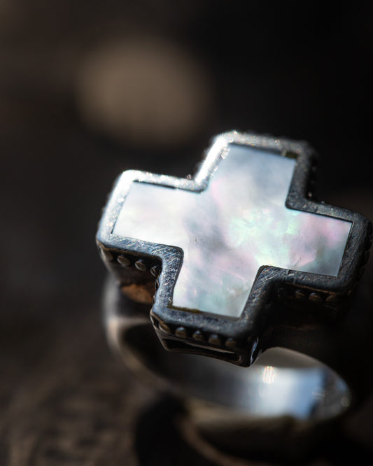 MOTHER OF PEARL CROSS RING