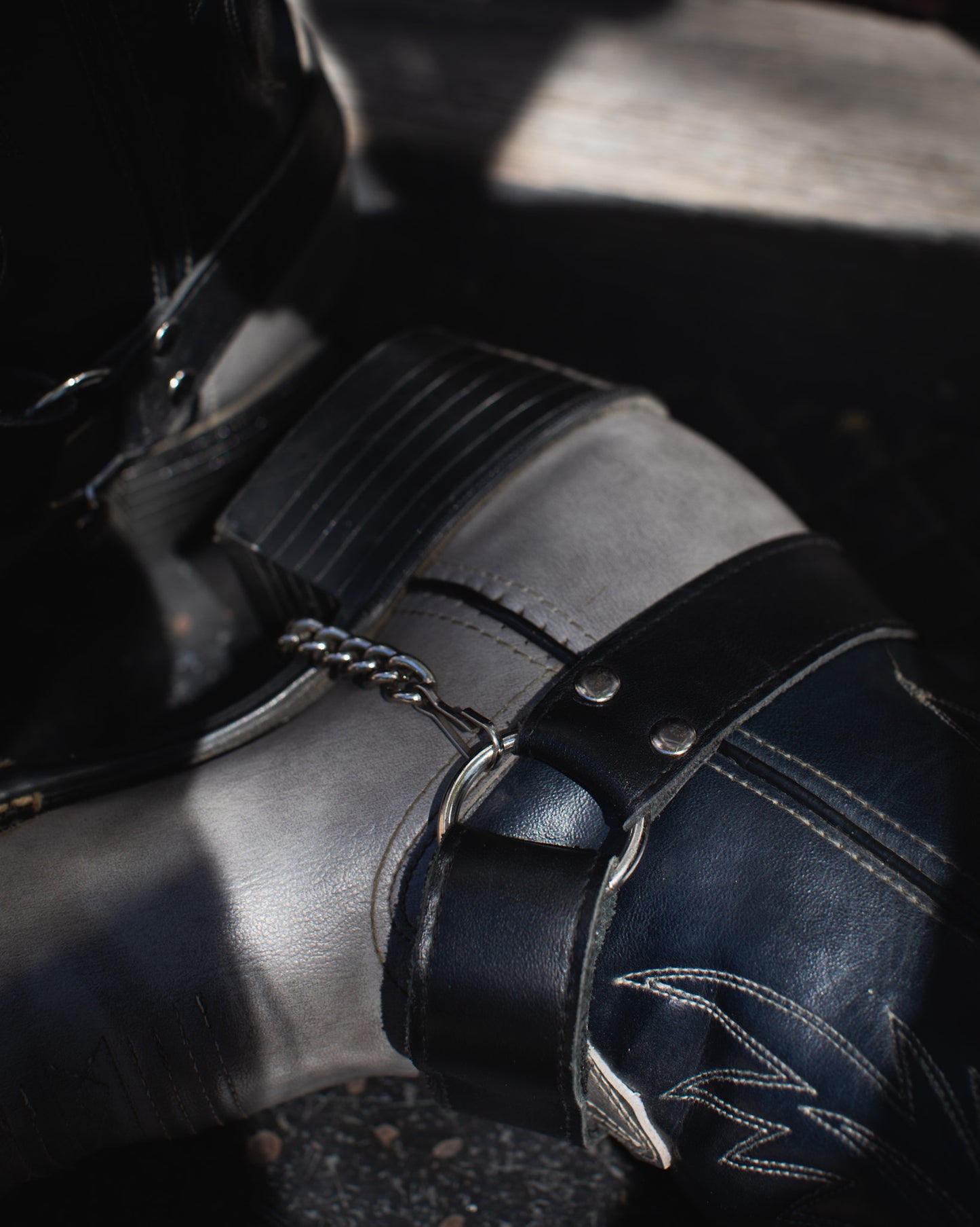 AMERICAN COWBOY BOOTS CHAINS