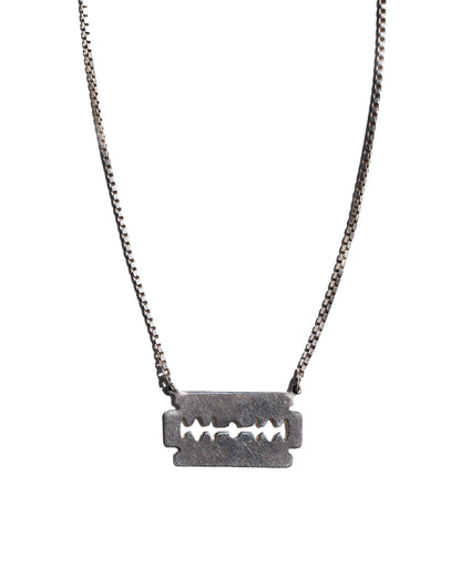 RAZOR NECKLACE