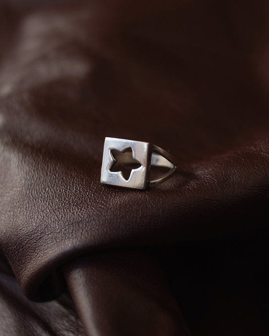 SILVER STAR RING