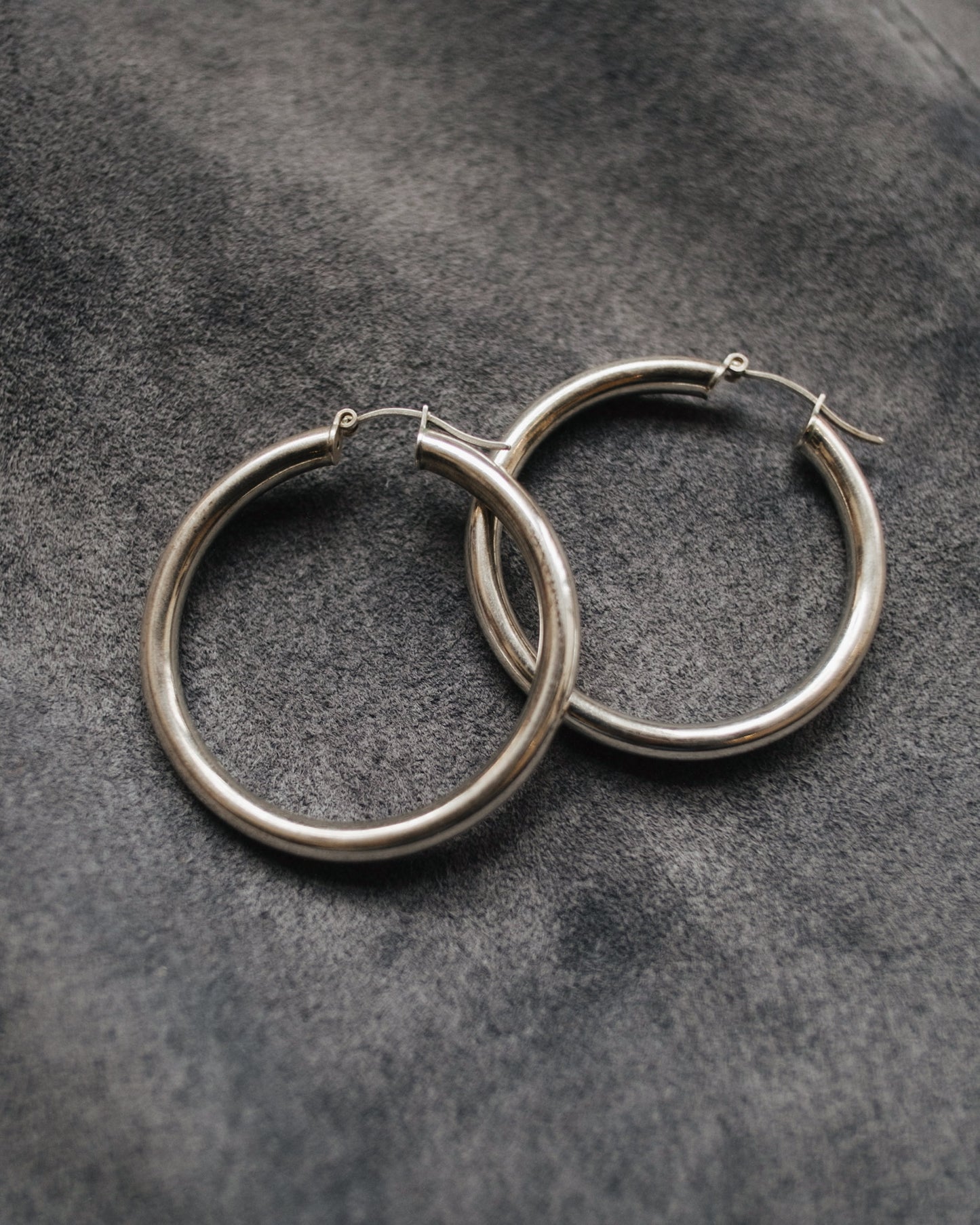 CHUNKY TUBE HOOPS