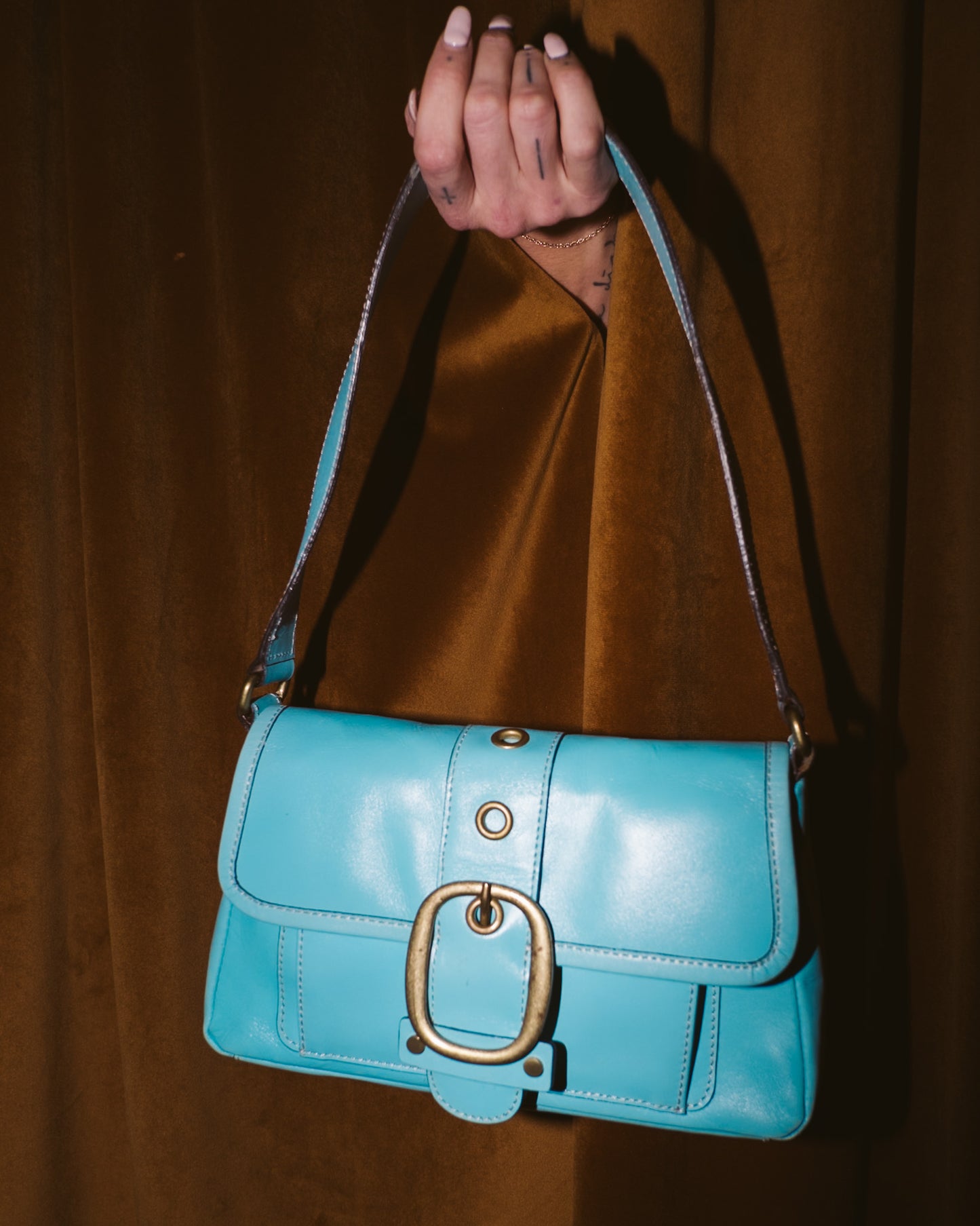 BLUE LEATHER PURSE