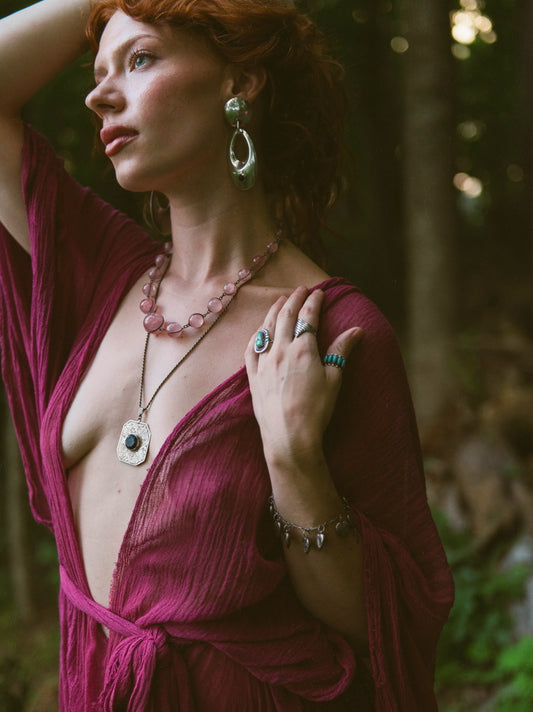 ENGRAVED LAPIS NECKLACE